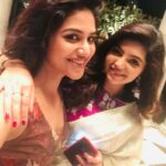 Indhuja Ravichandran Instagram - Had a wonderful fun night with @swayam_06 @athulyaofficial @gjpradeepkumar @onlynikil @aishwarya4547 in #TridentArt25thYearCelebration💃 My hearty wishes to Trident Ravindran sir.,