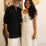 Indhuja Ravichandran Instagram - The one moment I longed for “The One and Only THALAIVAR’s appreciations for my performance” and it had happened in my second film itself !!!! 😍😍🕴🏾 Reason behind all this happenings - “Our one and only director #karthiksubbaraj sir “ Kudos to our #mercuryteam 😄
