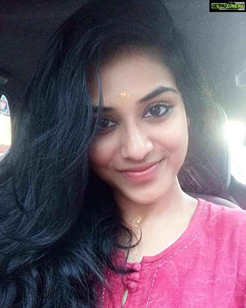 Indhuja Ravichandran Instagram - Just a pic without make up :-D B-)