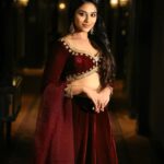 Indhuja Ravichandran Instagram – If you raise your gaze, you don’t see the boundaries anymore!

MUAH @pl_makeupacademy_france ❤️
Shot by @pl_clicks ❤️
Wardrobe @kalki.fr