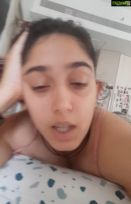 Ira Khan Instagram - 4 weeks, 7 days a week, 25 minutes a day. Can I do it? No matter how I'm feeling emotionally. Can I do this for myself? #challenge