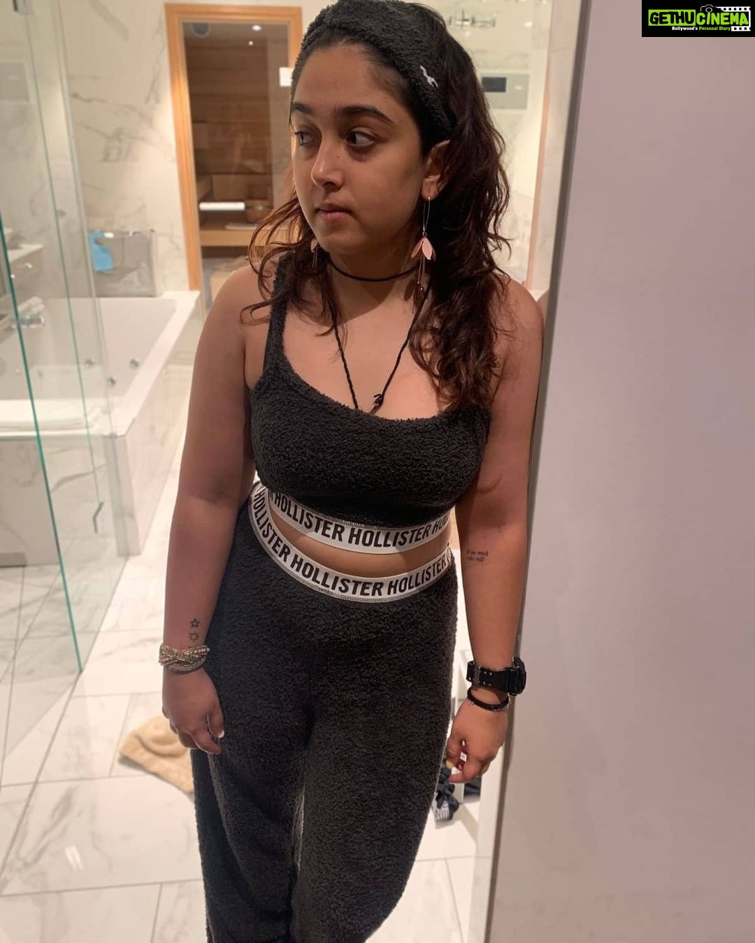 Ira Khan Instagram - I recently fasted for 15 days to help me kickstart my attempt to lose weight. I haven't been doing so well with the self motivation and self image department. I've been very active for most of my life and then in the past 4-5 years, I've been very inactive. I've put on 20kgs. And it's been really messing with my head. Anyway, that among other things were on the list to work on in Germany. I didn't lose a significant amount of weight in numbers - not that I could sustain anyway. But I did find a renewed motivation to try harder. And I found a rhythm. I'm doing everything I can to hold on to it now. I did a lot of thinking and reflection and monitoring. I learnt some cool things. Things in the self work department and general life epiphanies that I'm really looking forward to sharing. A lot of them are practices that I need to start doing myself. So as I do, I'll be sharing them. I'm pretty determined. Let's see how it goes. Happy New Year🎈 Buchinger Wilhelmi Bodensee