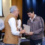 Ira Khan Instagram - Agatsu attended the World Bipolar Day Conference! What a beautiful coming together of stakeholders. It was heartwarming to see so many passionate and dedicated people that ranged from professionals, caregivers and people with lived experience from different ages and spheres of life. Thank you @bipolar_india and @amaha.health for the event and for giving us an opportunity to contribute. #worldbipolarday #mentalhealth #conference #mentalhealthawareness #bipolarindia #talk #panel #paneldiscussion #livedexperience #caregivers #capoeira #letstalk #itsokaytoaskforhelp #support #therapy #community Bombay Hospital