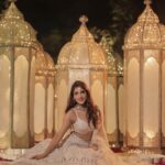 Ishita Raj Sharma Instagram - Eid Mubarak 🌙✨ . Wardrobe @dishapatilpretcouture Jewellery @zevar_geeta