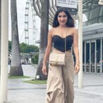 Ishita Raj Sharma Instagram - Oomph it up, they said! 😜 Singapore City