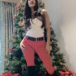Ishita Raj Sharma Instagram – Let Rudolf drive us to a happy paradise! 
Joyful Christmas yo everyone🎄🦌❤️
