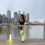 Ishita Raj Sharma Instagram - An evening by the river.. Marina Bay Singapore