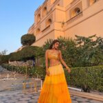 Ishita Raj Sharma Instagram – When yellow is no longer mellow😜
.
.
#haldifeels💛💛
