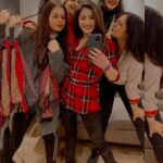 Ishita Raj Sharma Instagram - With my secret Santa squad wild while Punjab! Merry Xmas ✨🎄 Chandigarh, India