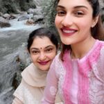 Ishita Raj Sharma Instagram - My happy place. My home. Forever. Always! Happy mummas day to my beautiful mom and to all the wonderful mommy’s in the world ❤️ My World