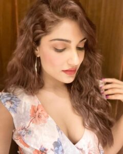 Ishita Raj Sharma Instagram - Moods and shades!