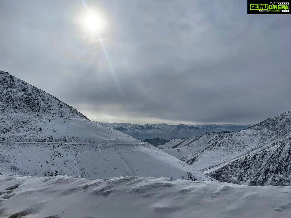 Ishita Raj Sharma Instagram - Views🌁 Leh Ladakh - The Land of High Passes