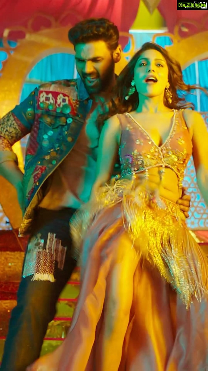 Ishita Raj Sharma Instagram - Unleashing the Hottest Grooves of the Season with the Sizzling Sensation - #BareillyKeBaazar! 🔥🔥 Song trending now on Instagram🔝✨ Participate in the #BareillyHookstepChallenge today!💃🏻 @timesmusichub @nushrrattbharuccha @sreenivasbellamkonda @ashkinglive @palakmuchhal3 @tanishk_bagchi @mayurpuri @jayantilalgadaofficial #PenStudios #PenMarudhar #ChatrapathiInCinemas