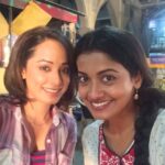 Janvi Chheda Instagram - How do I talk about the bond I have with her? We’ve shared makeup rooms, hotel rooms, food, thoughts, pain, tears, joy and secrets. Even though we dont meet or talk as often, I know I can always count on her if need be and vice-versa. She’s obviously beautiful and talented. She’s also an extremely independent, caring and a fierce woman. One of the best female co-stars I’ve worked with and my closest buddy! . . #throwback #cid #cidcops #behindthescenes #nofilter #noedit