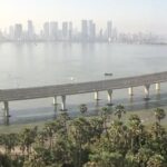 Janvi Chheda Instagram - I have never, NEVER seen Mumbai so still in all of the 36yrs of my life. So proud of all the Mumbaikars. But its not the end. We have a long way to go. Please do continue with social distancing. Lets keep up the spirit. Hum honge kaamyab! P.S.- 3rd and 4th videos are from a pilot friend returning home from the airport.