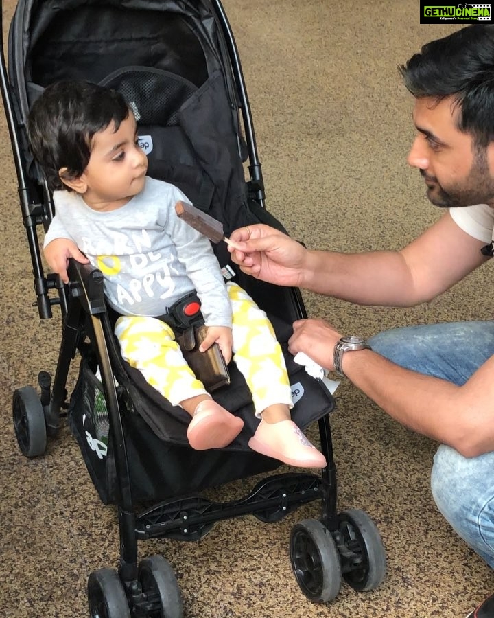 Janvi Chheda Instagram - The only time she understands the meaning of the word ‘NO’ 🙄😂 #nosweettooth #chatori #icecream #leftandrightofmyheart #nofilter
