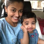 Janvi Chheda Instagram - When Nirvi is asked, “How does Nirvi look cute??”, this is what she does😍😍😍😍🤗🤗 Melting my heart every second since 29/9/17! Will post more pics soon😉 #babysdayout