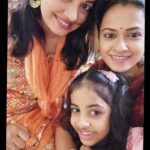 Janvi Chheda Instagram - Happy Diwali and a Prosperous New Year. . . Together on Diwali after more than a decade. And its just the beginning✈️🌊🏖️