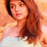 Jayshree Soni Instagram - Be like a postage stamp, Stick to one thing until you get there…. . . . . . . . . . . #hashtag #aim #goals #dontgiveup #hunting #savage #belikerock #aqua #instagood #instapost #sunshine