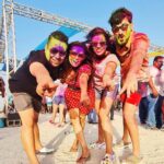 Jayshree Soni Instagram - Super late holi post… Der se aaye par rangeen aaye😜🌈 Celebrated Colours, Celebrated Friendship in Dubai 🎊🌈🔥💃💃🕺🕺 #dubai #holi #latepost #lateholipost #colour #rang #celebration #friendship #bff #dubaimusic #we #happyholi #holi2022 Rixos The Palm Dubai