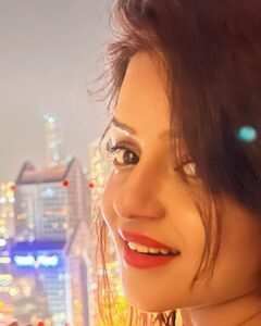 Jayshree Soni Instagram - I Love Dubai in Every Way…………….❤️ @adinlove6.  #you dubai #citylights #dubailife #burjkhalifa #beautiful #nightlife #dubainight #dubaiview #beforeparty #happiness #lifewithyou #travelphotography #humtum #iamemirati #travelling