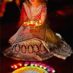 Jayshree Soni Instagram - Diwali eve… happinesses in the air… blessings, Maa Laxmi🙏 Prayers 🙏 🙏🙏🙏 @adinlove6 #maalaxmi #diwali #festival #festivaloutfit #latepost #celebration #divine #lights #candles #lahnga