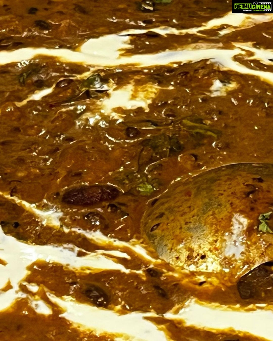Jayshree Soni Instagram - Never knew Karwa Chauth Could be this much special & credit goes to you….Pati 👏👏👏@adinlove6 You make everyday special for me….Day started with your Sargi and ended with your Dal makhni… which was 1000/100… amazingly delicious…. tumhare hath ki dal makhni ke liye Mai har maheene karwa chauth Karne ko taiyaar hun..🤣🤣🤣 Thanks Chanda Her Saal meri bhi umar lambi karne ke liye🙏❤️😘 Tum hi ho Bandhoo Sakha tumhi ho…❤️😘❤️Mera Adrak #karwachauth #soulmates #twinflame Australia