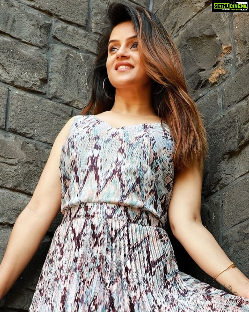 Jayshree Soni Instagram - Snake knows more about what is happening around than any other creature, because it has no ears to listen to gossip only direct perception" Snake skin dress. #snakeskinprint #snakeskindress #thoughtoftheday #learnfromanimals #melbourne_insta #hashtag Coffs Harbour, New South Wales