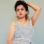 Jayshree Soni Instagram - Bold Stripes, Bright Stars, Brave Hearts❤ #threestripes #jayshreesonline #attitudegirls #photography📷 #blod #stars #hearts