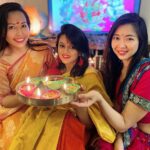 Jayshree Soni Instagram – No matter what country you belongs to… All it matters is the Celebrations and Enjoyment with Friends & Family…ð
#diwali2020 #indianwear #bindi #pooja