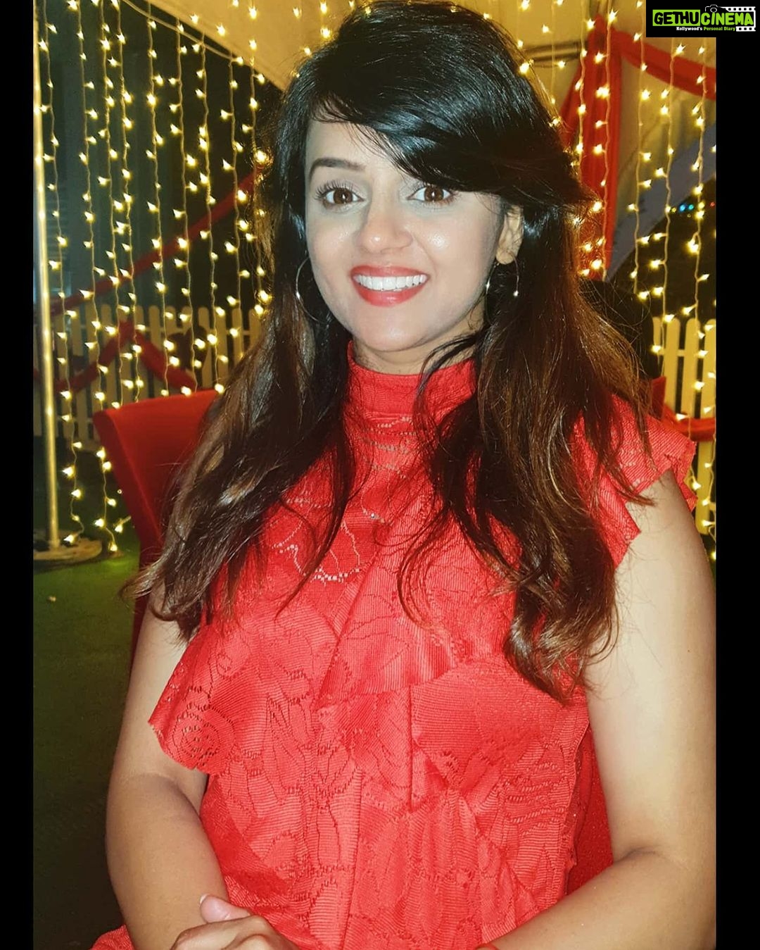 Jayshree Soni Instagram - ❤❤A Day is not enough to Love... I am celebrating a Valentine Month❤❤