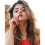Jayshree Soni Instagram - Silence is Luxurious. . . . . #actorportrait #actorphotography #portraitphotographys #indiaportraits #modelindia #fashionindian #photoshotindia #artistindia #indiabeauty #beautifulladies #portraiture #jayshreesoni #indianeyes #indianeyemakeup #tvactress #tvactors #mumbai2020 Alexandra, Victoria