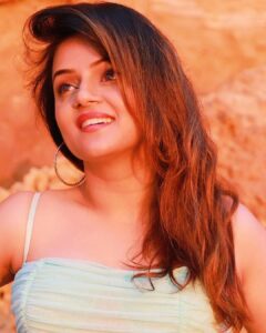 Jayshree Soni Instagram - I decide my vibes and happy one is the most favourite….😄
.
.
.
.
.
.
.
.
.
.
.
.
.
.
.
.
.
.
.
.
.
#happyvibes #instagram #happiness #instagood #captions #sunset