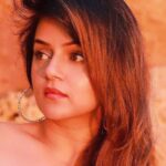 Jayshree Soni Instagram - I decide my vibes and happy one is the most favourite….😄 . . . . . . . . . . . . . . . . . . . . . #happyvibes #instagram #happiness #instagood #captions #sunset