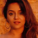 Jayshree Soni Instagram - I decide my vibes and happy one is the most favourite….😄 . . . . . . . . . . . . . . . . . . . . . #happyvibes #instagram #happiness #instagood #captions #sunset