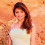 Jayshree Soni Instagram - I decide my vibes and happy one is the most favourite….😄 . . . . . . . . . . . . . . . . . . . . . #happyvibes #instagram #happiness #instagood #captions #sunset