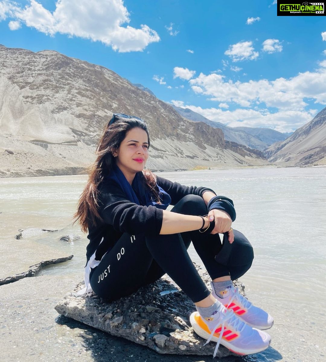 Jigyasa Singh Instagram - Heaven is a myth but Ladakh is real Ladakh, India