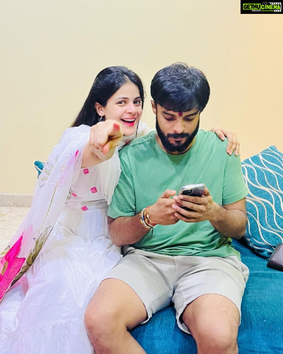 Jigyasa Singh Instagram - Thankyou and I love you bhaiya 🥹❤️ Always and forever ! @pranav.singh28