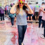 Jigyasa Singh Instagram - Do me a favour ? #letsssssplayyyholi 😂