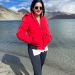 Jigyasa Singh Instagram - ♾❤️ Pangong Lake, Ladakh