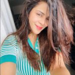 Jigyasa Singh Instagram – Selfie satur-yay 🍀
Might enjoy the Saturday vibe a little longer ! ☺️