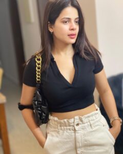 Jigyasa Singh Instagram - Photo Dump'LING 🤤😛
