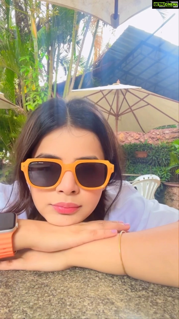 Jigyasa Singh Instagram - From going into a huge pool straight from my room to singing my favourite tunes on their karaoke night, @thewestingoa had it all ! Also their food is beyond spectacular 🤤♥️ Thankyou for the warmest hospitality ! @thewestingoa 🫶🏻