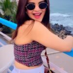 Jigyasa Singh Instagram - To good times ! 🥂 @purplemartinigoa Purple Martini at Sunset Point, Goa