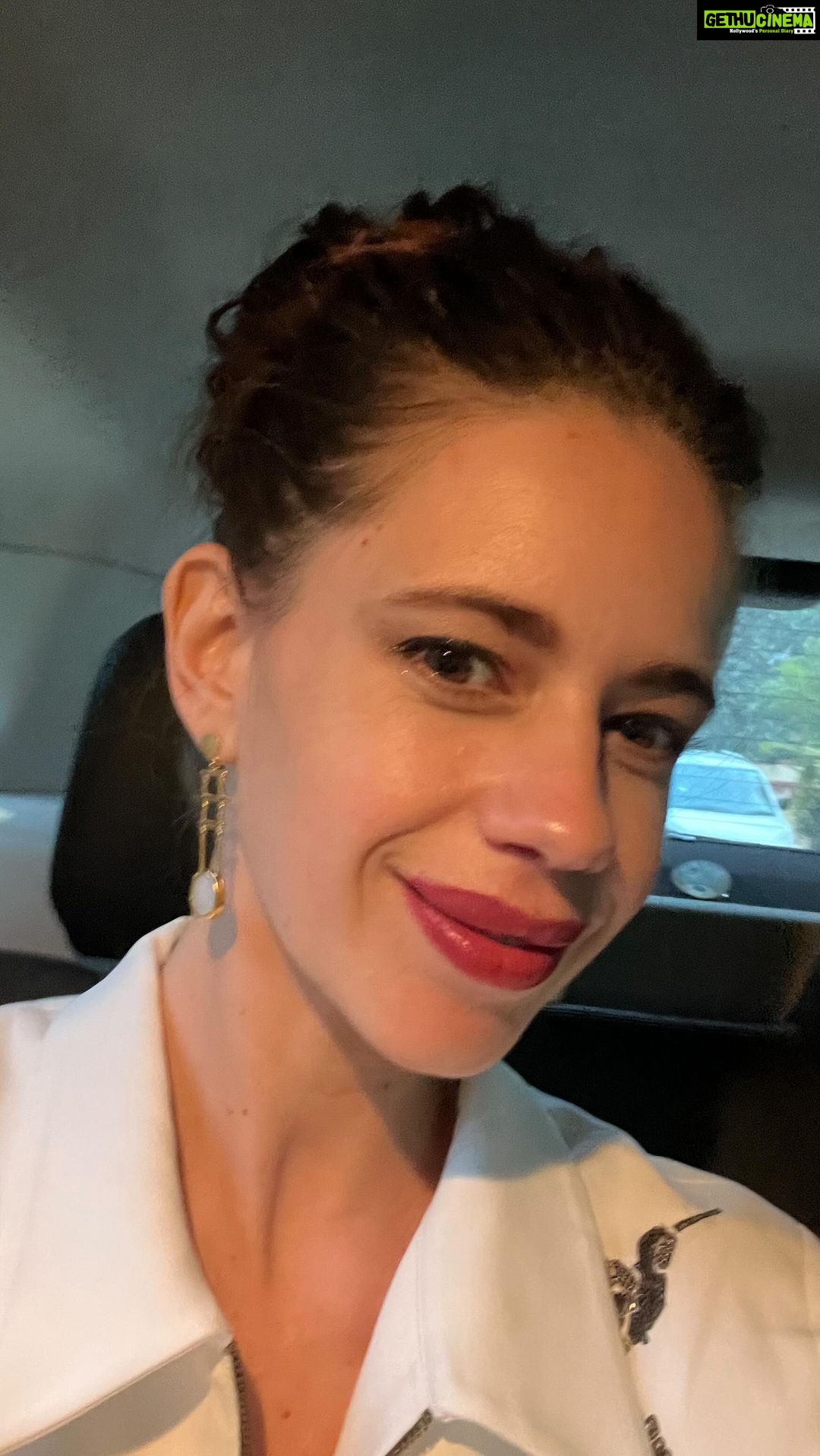 Kalki Koechlin Instagram - A night at IFFI (and a slice at FTR) #iffigoa2022 @goldfishthefilm