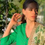 Kalki Koechlin Instagram - Off to see EGBDF tonight @ncpamumbai 👗 @anavila_m 🛍 @elevate_promotions