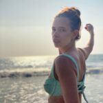 Kalki Koechlin Instagram - बिकिनी बौड😉 The body changes…shrinks and enlarges, stretches and ages, breaks and fixes itself, cries, laughs and leaves scars that are witness to its healing, some days it’s less easy to show off, and ten years down the line I’ll have a different set of challenges, but today, I’m celebrating this extraordinary machine. Amazing improvised shoot by @shanawaz421 🤗