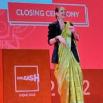 Kalki Koechlin Instagram – A great time telling stories at @infosys today, and what a gorgeous training campus in Mysore 🚲✅
#unleash
#genderequalityforall 
#sustainability 
#presence
#shahrukhkhan
HMU @angelinajoseph
Sari @rajtexfabrics