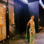 Kalki Koechlin Instagram - Sari recap @busanfilmfest Saree - @shantibanaras Earring - @urbanthesaurus_jewellery Ring - @goldenwindow Styling - @who_wore_what_when Hmu - @angelinajoseph Photography - @thefirstclik