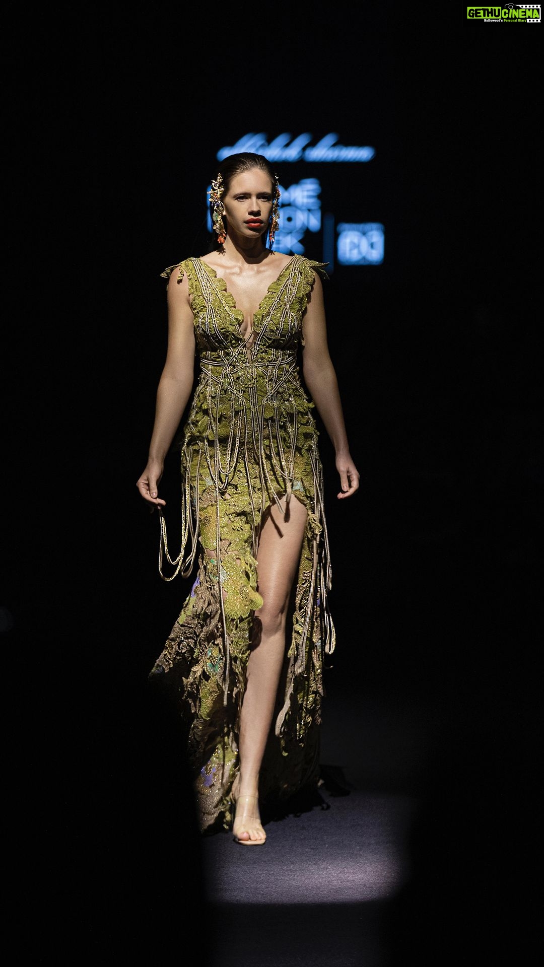 Kalki Koechlin Instagram - Closing for @abhisheksharmastudio DUSK 2023 at the @lakmefashionwk x @fdciofficial Outfit and jewelry @abhisheksharmastudio Styling @who_wore_what_when Hmu @angelinajoseph Photography @hansrajdochaniya Video @creativesquadstudio @lakmefashionwk @lakmeindia @nexaexperience @fdciofficial @r1seworldwide #abhisheksharma #FDCIxLakméFashionWeek #FDCIxLFW #5DaysofFashion #ReadyForACloseup